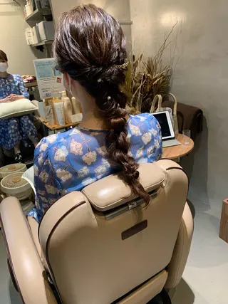 ヘアアレンジ one  chair natsumiのヘアスタイル