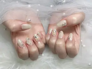 ネイル Eclat〔ｴｸﾗ〕 MOEKA𝜗𝜚*のネイルデザイン