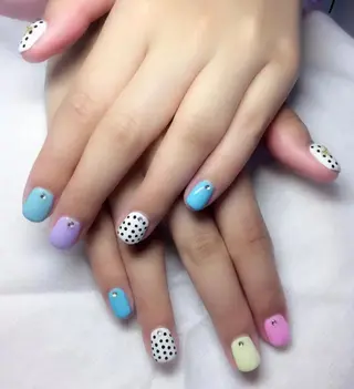 ネイル ゲン レイカのネイルデザイン