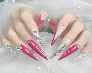 ネイル Gote Kawa nail salonのネイルデザイン