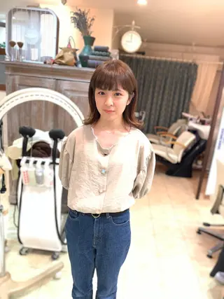 セミロング カラー nishimura makotoのヘアスタイル