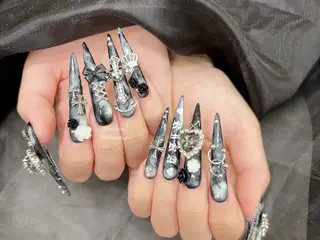 ネイル MoMoA Nail ネイル長さ出し専門店のネイルデザイン