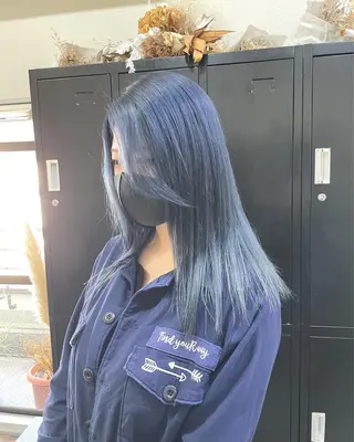 ミディアム カラー パーマ ヘアアレンジ メンズ キッズ ネイル マツエク・マツパ 切りっぱなしヘアボブ ミディアムヘアRYOのヘアスタイル