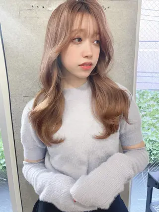 ロング カラー レイヤーカット、 大人可愛い　中村美羅のヘアスタイル