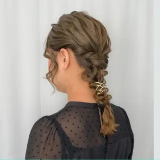 ヘアアレンジ リクエスト受付中🪞 CHATEAUのヘアスタイル