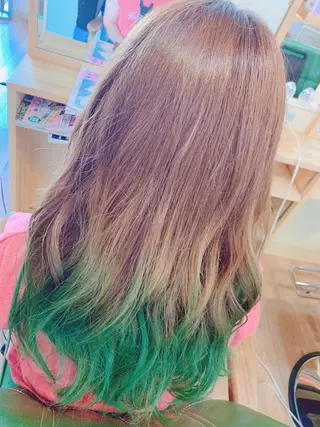 ロング カラー Yamamoto． Mのヘアスタイル