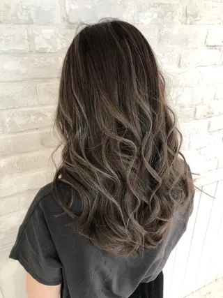 セミロング 白井 秀太郎のヘアスタイル