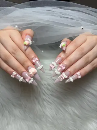 ネイル Cloudy Chan Nailのネイルデザイン