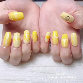 ミディアム ネイル 🐾enen style 🐾のネイルデザイン