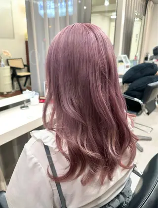 セミロング カラー haru 髪質改善サロンのヘアスタイル
