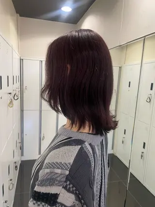 ミディアム カラー ハイトーン/レイヤー 似合わせ・ユキノのヘアスタイル