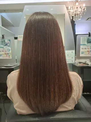 ロング KANAKO .のヘアスタイル