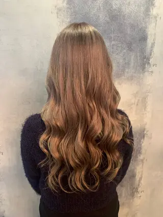 ロング カラー LOARK HAIR 市川笑瑠のヘアスタイル