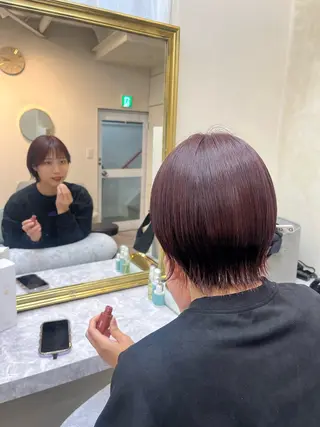 ショート カラー 佐藤 瑚碧のヘアスタイル