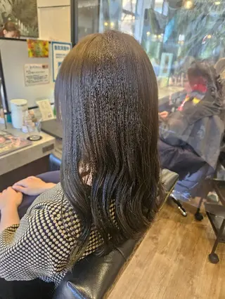 ロング カラー 関口 友菜のヘアスタイル