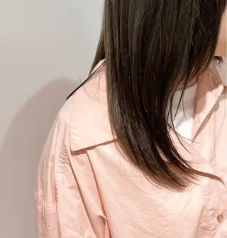 セミロング カラー 切りっぱなしボブ/ 艶カラー/綾莉のヘアスタイル