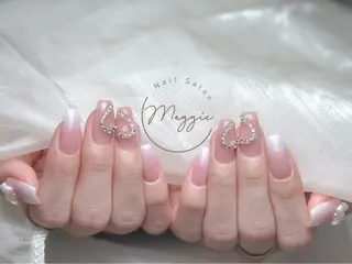 ネイル Maggie Nail🦩のネイルデザイン