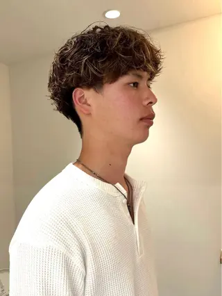 パーマ メンズ miyu  / 柔らかい透明感カラーのヘアスタイル