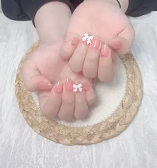 ネイル uu ネイルサロン関内🌼のネイルデザイン