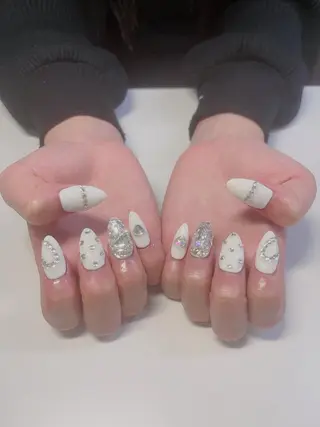 ネイル Emmi salonのネイルデザイン
