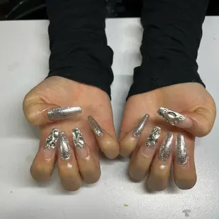 ネイル IROHA nail Ami🐊🎀のネイルデザイン