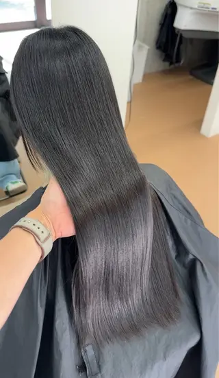 ロング 森本 笑のヘアスタイル