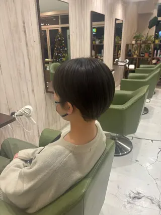 ショート 保谷 菜々美のヘアスタイル