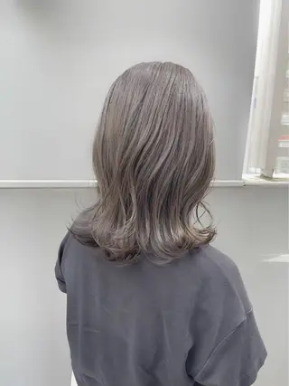 セミロング 中村 彩乃のヘアスタイル