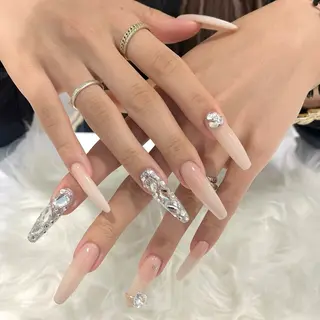 ネイル 横浜Nailist 𝜗𝜚春菜のネイルデザイン
