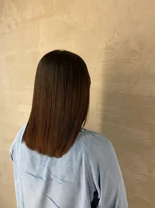 ミディアム . mioのヘアスタイル