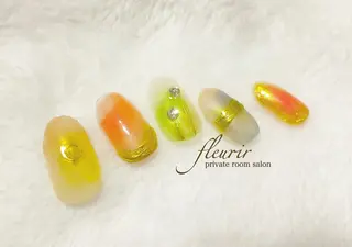 ネイル フルリール 【プライベートサロンのネイルデザイン
