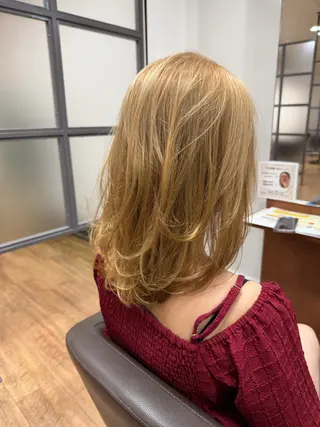 セミロング マール公式 ジュニアスタイリストのヘアスタイル