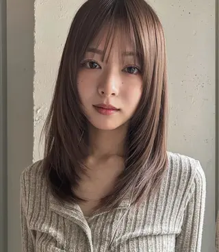 ロング TERU ADACHIのヘアスタイル
