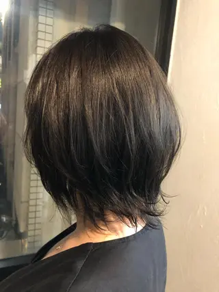 ショート カラー 髪質改善&ブリーチ 伊勢 祐一郎のヘアスタイル