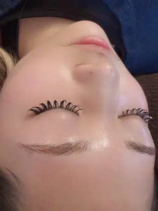 マツエク・マツパ 美まつげと美肌サロン lavjuのマツエク・マツパデザイン