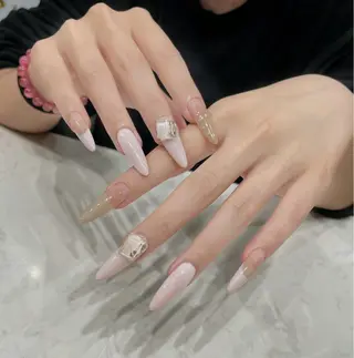 ネイル Miya🎀 nailのネイルデザイン