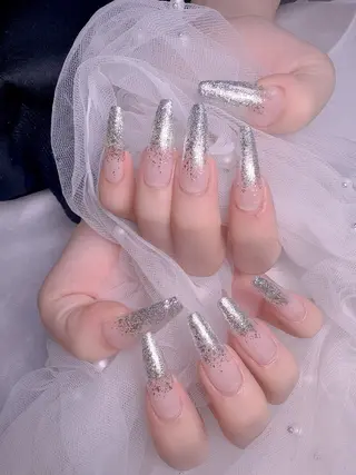 ネイル UMI ネイルサロン新宿🎀のネイルデザイン