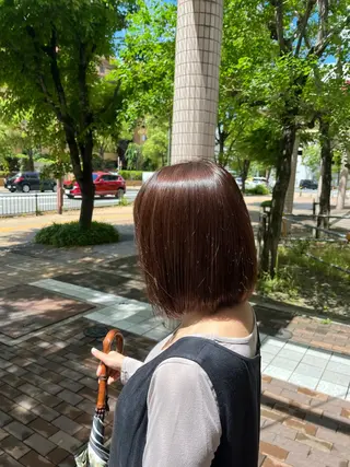カラー 瑠己杏 :ボブ/ ハイトーンワンカラーのヘアスタイル