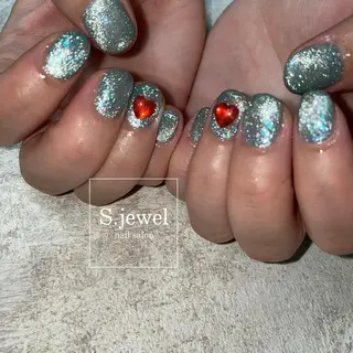 ネイル S. JEWELのネイルデザイン