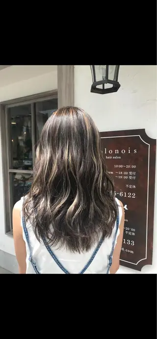 セミロング カラー パーマ ヘアアレンジ 韓国♡ハイライト ♡YURIのヘアスタイル