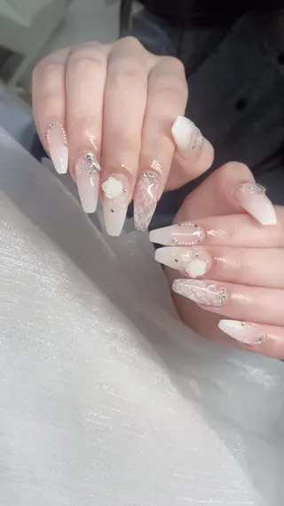 ネイル Squen Nail 【持ち込みOK】のネイルデザイン