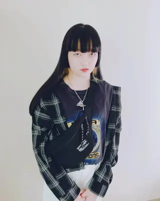 ロング カラー 小顔/似合わせカット 杉山莉菜のヘアスタイル
