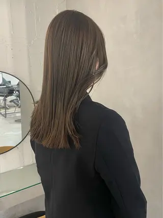 セミロング カラー Hatsune 🐯レイヤーカットのヘアスタイル