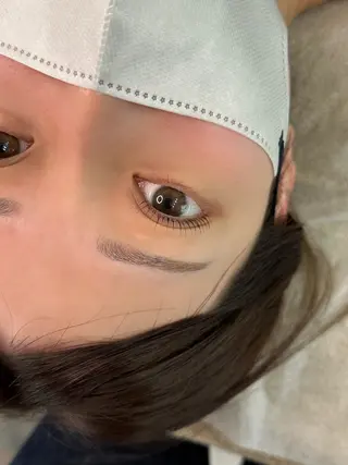 マツエク・マツパ +me プラスミーの眉毛・アイブロウイメージ