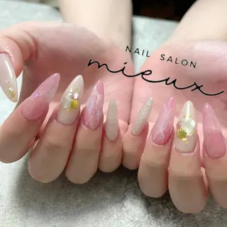 ネイル nailsalon mieuxのネイルデザイン