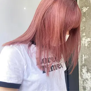 セミロング カラー ハッシュレイヤー ༊*·˚ リナのヘアスタイル
