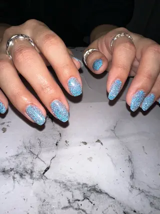 ネイル 新山 聖のネイルデザイン