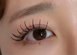 マツエク・マツパ AOI aura 新宿西口店のマツエク・マツパデザイン