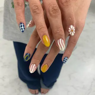 ネイル Nailist Amiのネイルデザイン