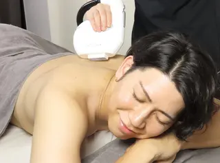 メンズ 萩野悠 【VINOS金沢店】のエステ・リラクイメージ